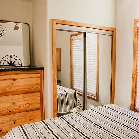 The Bison Cabin - The Cabins At Rim Rock-2